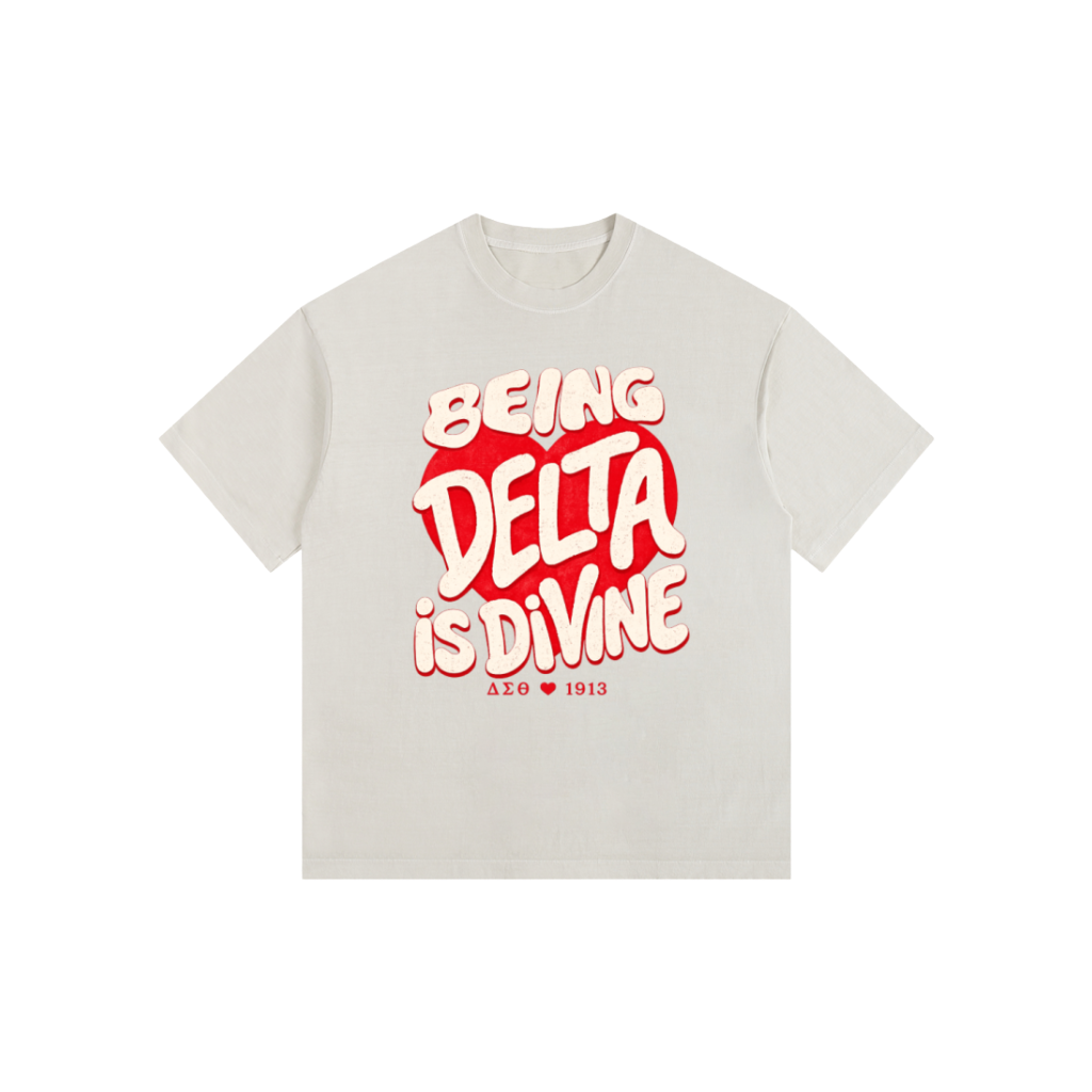 ΔΣΘ Being Divine Tee